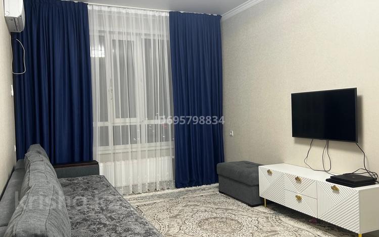 1-бөлмелі пәтер · 42 м² · 10/12 қабат, Райымбека — Емцова, бағасы: 300 000 ₸ в Алматы, Алатауский р-н — фото 14