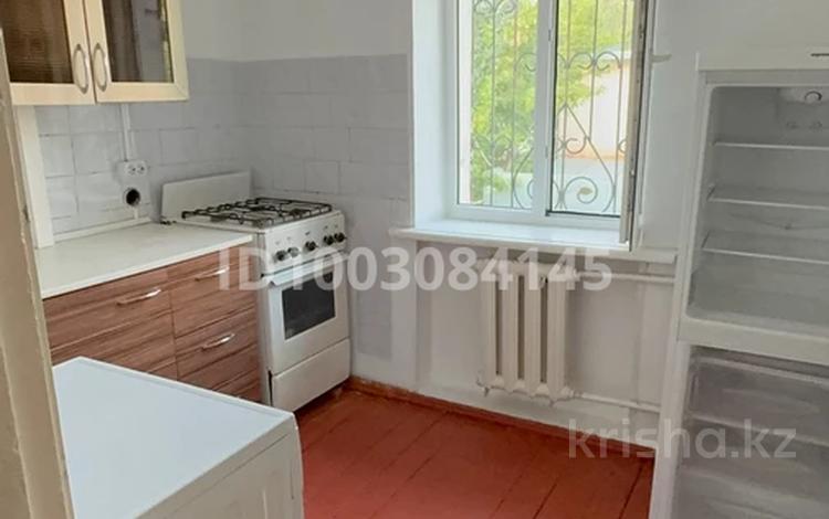 2-комнатная квартира · 44 м² · 2/2 этаж, Абая — Конаева за 15 млн 〒 в Таразе — фото 2