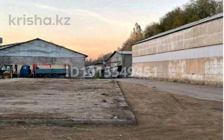 Промбаза · 120 соток, мкр Кулагер, Мкр Кокжиек 262 за 1 млрд ₸ в Алматы, Жетысуский р-н — фото 2