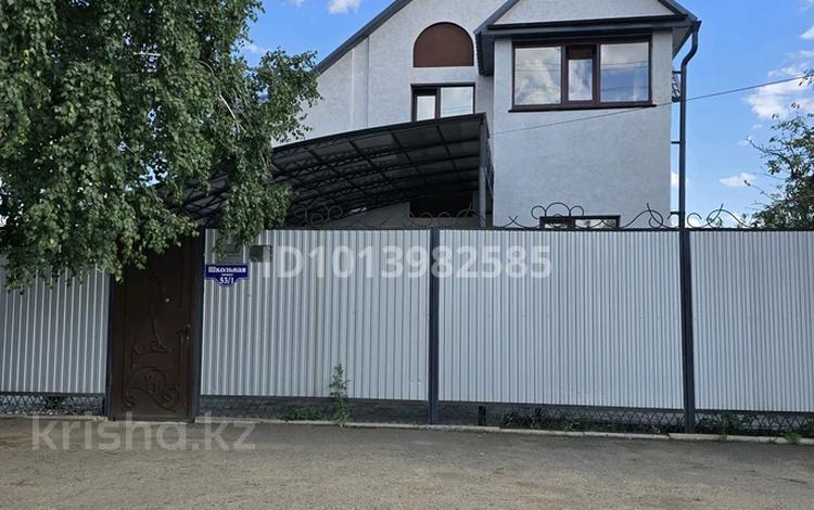 Жеке үй · 6 бөлме · 300 м² · 24 жүзд., Школьная 53/1, бағасы: 180 млн ₸ в Мичуринское — фото 2
