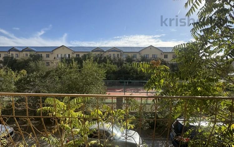 2-комнатная квартира · 50 м² · 2/3 этаж, мкр Нурсая, Абулхаир-хана 17Б за 250 000 ₸ в Атырау — фото 2