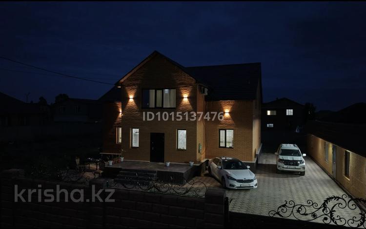 Жеке үй · 8 бөлме · 320 м² · 10 жүзд., Проезд К — С коммерческим помещением 120 кВ, бағасы: 180 млн ₸ в Павлодаре — фото 2