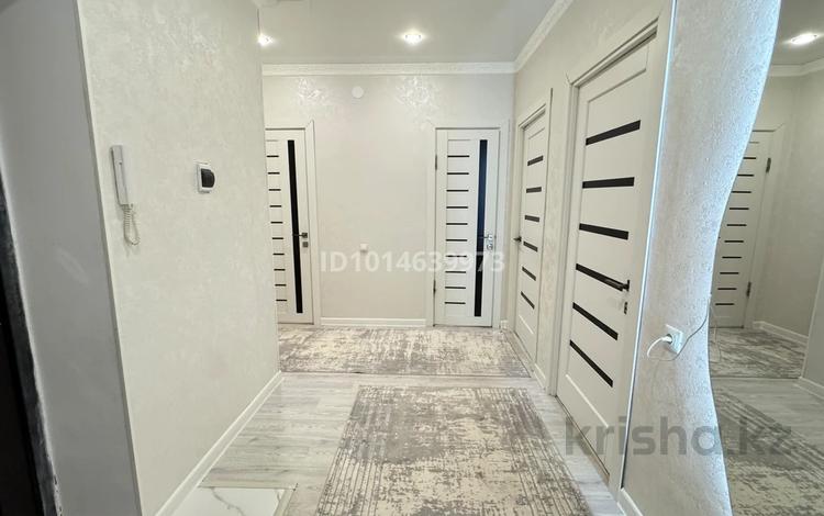 2-комнатная квартира · 60 м² · 1/7 этаж, мкр. Алтын орда, мкр Батыс 2 49Д за 25.5 млн ₸ в Актобе — фото 2