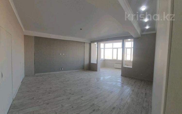 1-комнатная квартира, 75 м², 3/7 этаж, Болашак за 32 млн 〒 в Талдыкоргане — фото 2