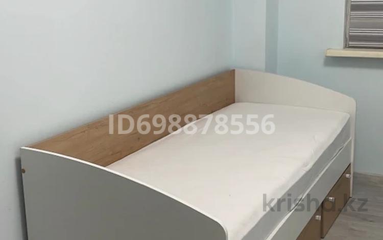 3 бөлме · 71 м² · 9 қабат, Асыл арман 13 — Алтын орда базар жақта, бағасы: 60 000 ₸ в Иргели — фото 2