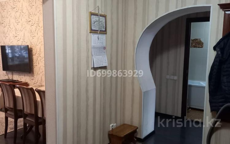 4-комнатная квартира · 84 м² · 2/6 этаж, мкр Новый Город, Комиссарова 15 — 1000 мелочей за 45 млн ₸ в Караганде, Казыбек би р-н — фото 2
