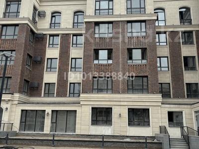 3-комнатная квартира · 103 м² · 2/5 этаж, Крылова за 48.5 млн ₸ в Караганде, Казыбек би р-н