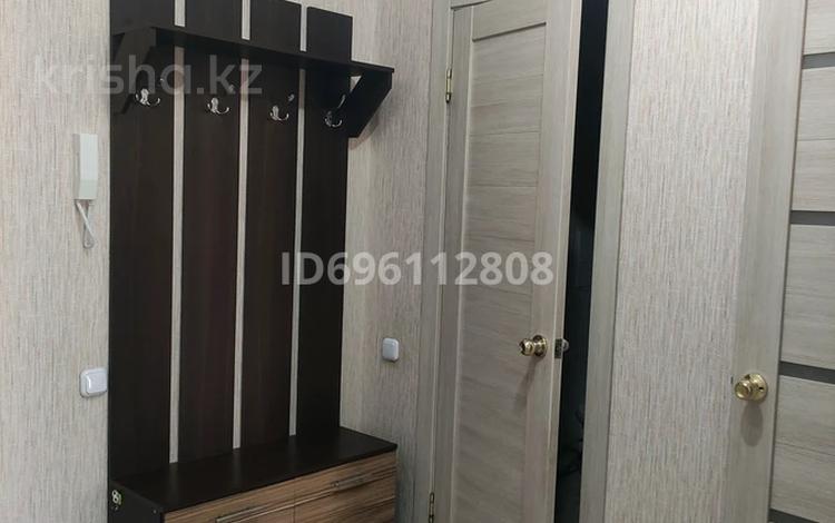 2-бөлмелі пәтер · 54 м² · 3/6 қабат, Назарбаева 215 — Алтын Арман, бағасы: 200 000 ₸ в Костанае — фото 2