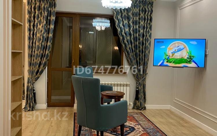 1-комнатная квартира · 50 м² · 6/9 этаж, ​Мангилик Ел 40 за 300 000 ₸ в Астане, Есильский р-н — фото 3