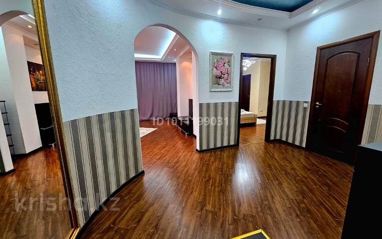 2-бөлмелі пәтер · 100 м² · 19 қабат, Аль-Фараби 7К5А, бағасы: 35 000 ₸ в Алматы — фото 26