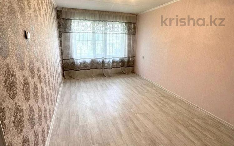 1-комнатная квартира, 31 м², 1/5 этаж, 4мкр за 9.7 млн 〒 в Талдыкоргане, мкр Жастар — фото 2