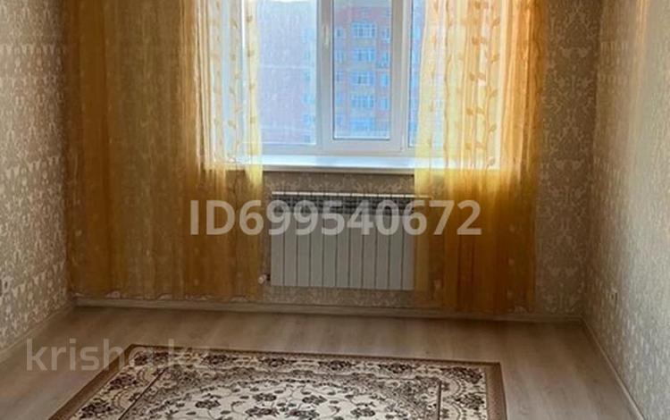 2-бөлмелі пәтер · 80 м² · 8/9 қабат · ай сайын, мкр. Алтын орда, бағасы: 220 000 〒 в Актобе, мкр. Алтын орда — фото 2