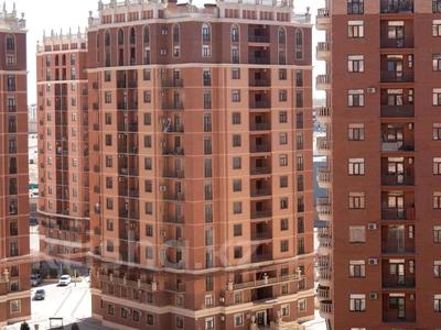 2-бөлмелі пәтер · 81 м² · 15/15 қабат, 17-й мкр, ​17-й микрорайон 6, бағасы: 35 млн ₸ в Актау