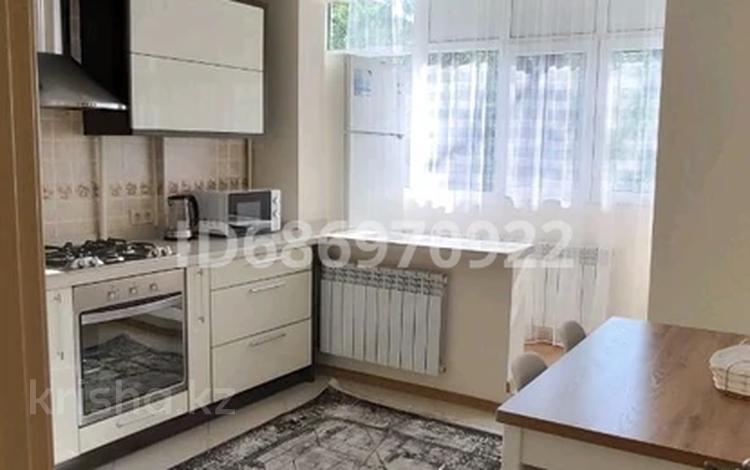2-бөлмелі пәтер · 56 м² · 3/8 қабат, Панфилова 52 — Макатаева, бағасы: 400 000 ₸ в Алматы, Алмалинский р-н — фото 2
