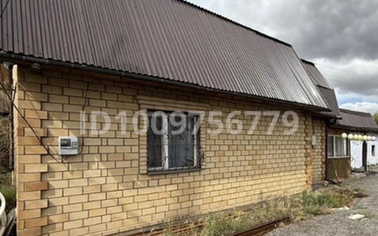Жеке үй · 4 бөлме · 120 м² · 15 сот., Кеменгерулы 28, бағасы: 47 млн 〒 в Астане, р-н Байконур — фото 16