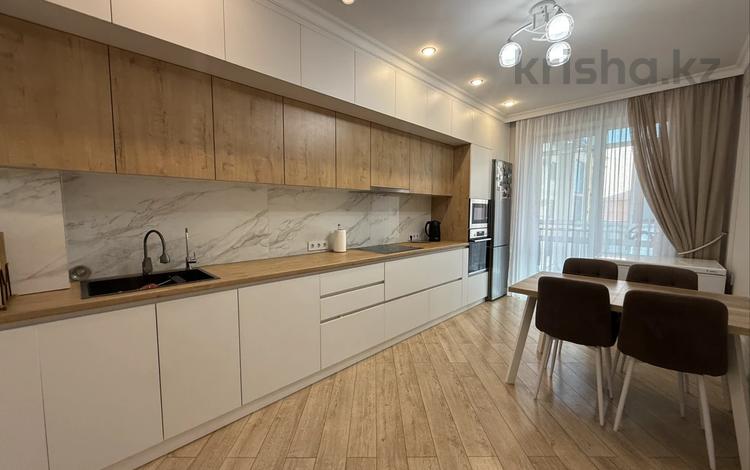 3-комнатная квартира · 96 м² · 4/5 этаж, мкр Юго-Восток, мкр Степной 2 за 51.5 млн ₸ в Караганде, Казыбек би р-н — фото 2