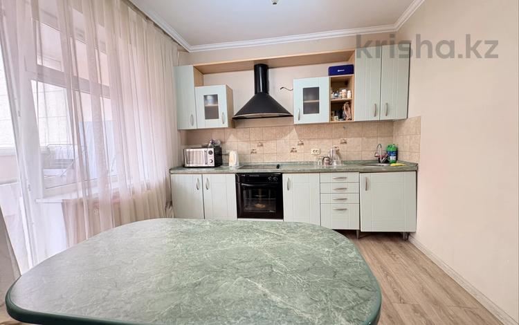 2-бөлмелі пәтер · 62 м² · 5/14 қабат, Мәңгілік Ел 19, бағасы: 38 млн ₸ в Астане, Есильский р-н — фото 2