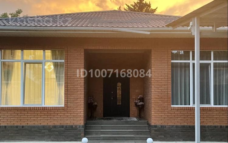 Отдельный дом · 4 комнаты · 165 м² · 5 сот., мкр Таусамалы, Садоводческое товарищество Радуга 28 — Жандосова Яссауи за 199.9 млн ₸ в Алматы, Наурызбайский р-н — фото 16