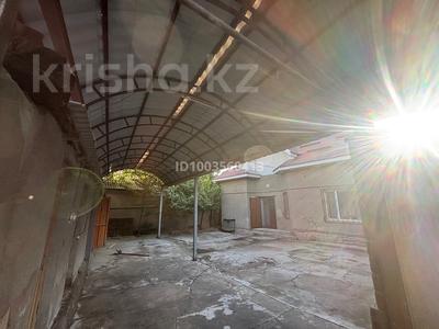 Отдельный дом · 6 комнат · 210 м² · 6 сот., Қазыбек би 76/4 за 55 млн ₸ в Шымкенте, Аль-Фарабийский р-н