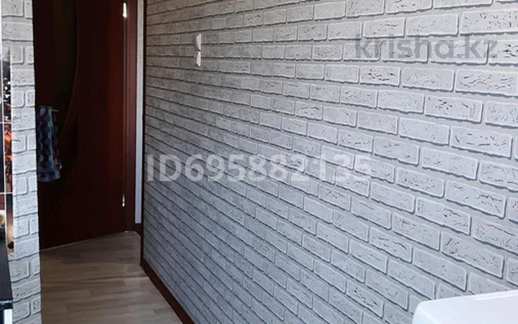 2-бөлмелі пәтер · 42 м² · 4/5 қабат, 7 микрорайон 50, бағасы: 8.6 млн ₸ в Темиртау — фото 2