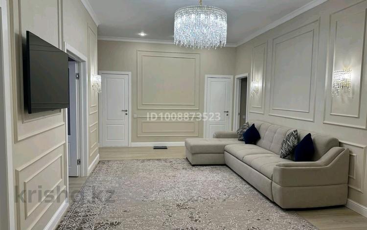 5-бөлмелі пәтер · 170.5 м² · 7/10 қабат, 18А мкр 2, бағасы: 91.5 млн ₸ в Актау — фото 2