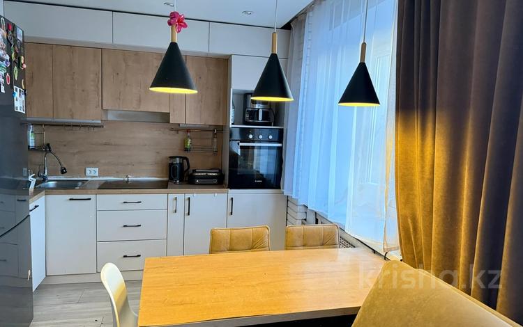 4-бөлмелі пәтер · 90 м² · 9/10 қабат, проспект Шакарима 13, бағасы: 35.5 млн ₸ в Семее, Красный Кордон — фото 2