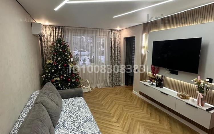 2-комнатная квартира · 40 м² · 1/5 этаж, 11-й микрорайон, 11-й микрорайон 97 за 24 млн 〒 в Шымкенте, Енбекшинский р-н — фото 2