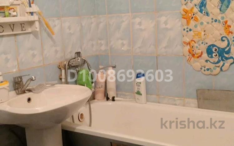 2-комнатная квартира · 50 м² · 1/2 этаж, Ешнияз сал 6 — Рустем магазин за 65 000 ₸ в  — фото 2