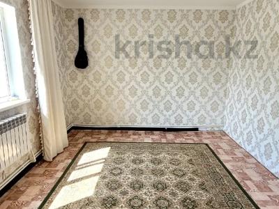 Жеке үй · 4 бөлме · 72.9 м² · 9.6 жүзд., Мкр Жастар-2, бағасы: 20 млн ₸ в Актобе