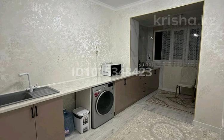 3-бөлмелі пәтер · 70 м² · 3/5 қабат, 27-ш/а. 32, бағасы: 25.5 млн ₸ в Актау, 27-й мкр — фото 2