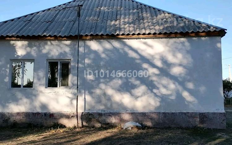 Отдельный дом · 4 комнаты · 150 м² · 30 сот., Жүсіпбек Аймауытов 169 үй — Байзақ ауданы Байзақ ауылында үй сатылады Жүсіпбек Аймауытов 169 үй за 13 млн ₸ в Жамбылской обл., Байзак — фото 2