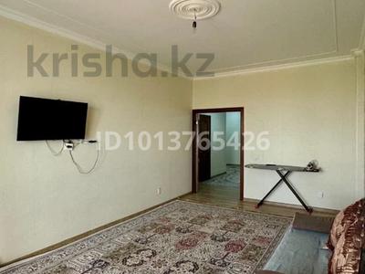 2-комнатная квартира · 83.9 м² · 8/10 этаж, 18-й микрорайон 78А за 35 млн ₸ в Шымкенте, Аль-Фарабийский р-н