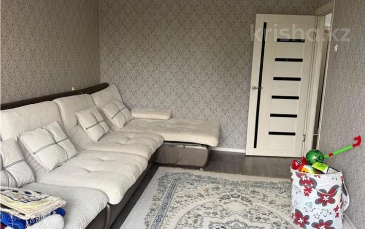 3-комнатная квартира · 62 м² · 5/5 этаж, мкр Юго-Восток, Муканова 16/2 за 19.5 млн ₸ в Караганде, Казыбек би р-н — фото 2