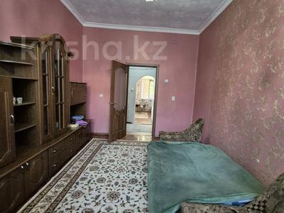 3-комнатная квартира · 63.4 м² · 1/2 этаж, Ульяновская (Левый берег) 94 за 10.8 млн 〒 в Усть-Каменогорске