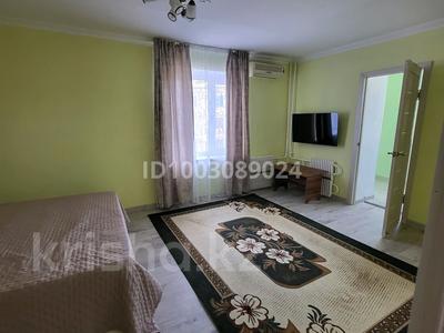1-бөлмелі пәтер · 40 м² · 4/5 қабат, 15-ш/а. 27, бағасы: 10 000 ₸ в Актау, 15-й мкр