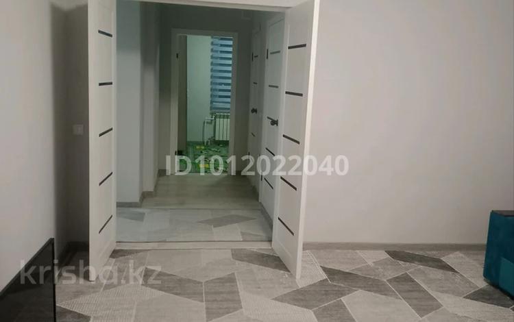 2-бөлмелі пәтер · 56.4 м², Бауыржан Момышұлы 14, бағасы: ~ 19.5 млн ₸ в Усть-Каменогорске, Ульбинский — фото 2