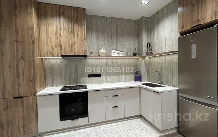 2-бөлмелі пәтер · 72 м² · 8/9 қабат, мкр. Алтын орда, Алия Молдагулова 62, бағасы: 39.9 млн ₸ в Актобе — фото 8