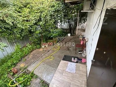 Отдельный дом · 3 комнаты · 57.1 м² · 8 сот., мкр Атырау, Мечникова — Возле набережной, реки Урал за 16.5 млн ₸