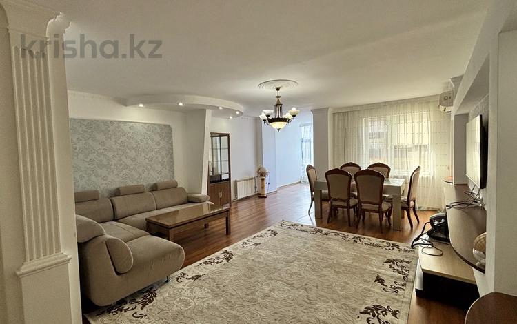 3-комнатная квартира · 135 м² · 5/9 этаж, Кулманова 1А — Областного Акимата, Набережной за 300 000 ₸ в Атырау — фото 2