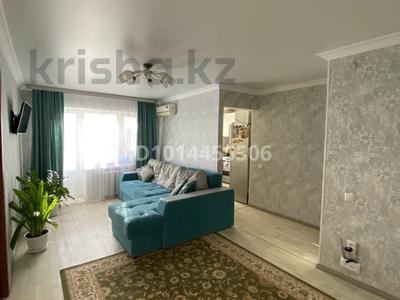 2-бөлмелі пәтер · 45 м² · 5/5 қабат, Ескі қала, Айтеке би — Айтеке би угол Уалиханова, бағасы: 12 млн ₸ в Актобе, Старый город
