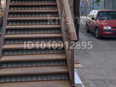 Азс, автосервисы и автомойки · 450 м² за 85 млн 〒 в Караганде, Казыбек би р-н