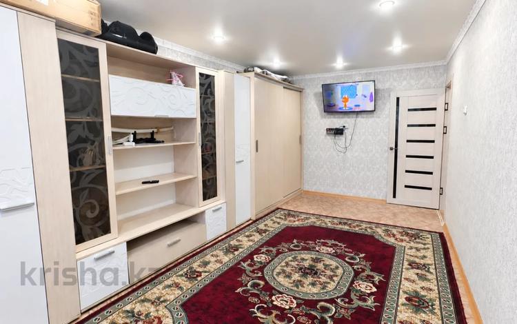 3-комнатная квартира · 61.9 м² · 2/5 этаж, 6 микрорайон за 15 млн ₸ в Темиртау — фото 2