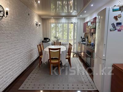 3-бөлмелі пәтер · 75 м² · 4/5 қабат, Сатпаева 12/3, бағасы: 35 млн ₸ в Усть-Каменогорске