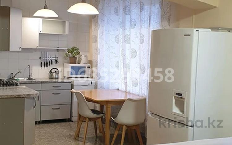 2-комнатная квартира, 55 м², 4/5 этаж помесячно, Утепова — Жарокова Атакент Тимирязева Утепова