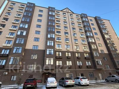 2-комнатная квартира · 72 м² · 2/10 этаж, Т. Жумагалиева 10 за 33 млн ₸ в Атырау