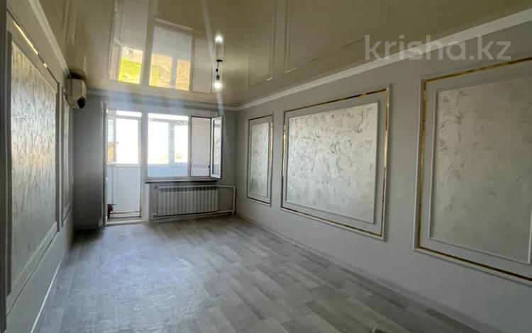3-бөлмелі пәтер · 55 м² · 5/5 қабат, казыбек би 22 — жайна, бағасы: 12 млн ₸ в  — фото 2