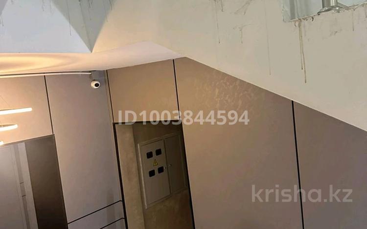 2-бөлмелі пәтер · 66.5 м² · 6/9 қабат, мкр Кайрат, ​24-я улица — Богдан хмельницкого, бағасы: 35.5 млн ₸ в Алматы, Турксибский р-н — фото 2