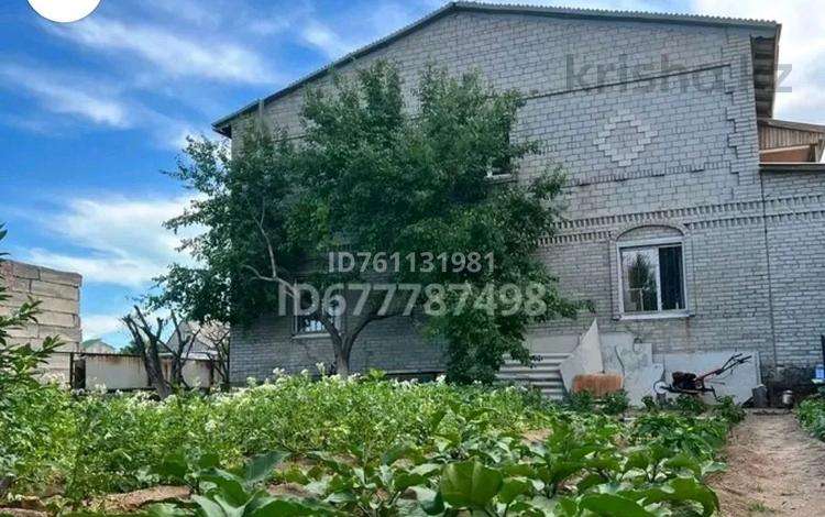 Отдельный дом · 10 комнат · 210 м² · 10 сот., Казыбек Нуржанова за 45 млн ₸ в Балхаше — фото 10