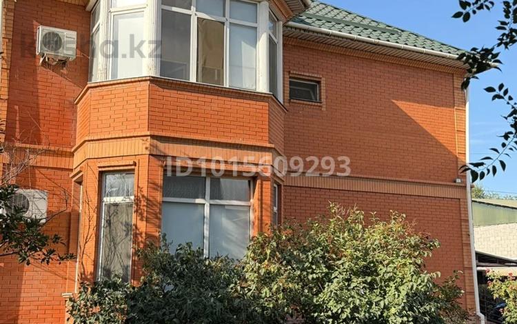 Отдельный дом · 6 комнат · 240 м² · 12 сот., мкр Айгерим-2, Сулутор 31 — Сулутор за 1 млн ₸ в Алматы, Алатауский р-н — фото 2