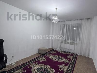 2-комнатная квартира · 56 м² · 2/10 этаж, мкр Аксай-3А 89 — Рядом расположены магазины food market,cotton за 300 000 ₸ в Алматы, Ауэзовский р-н